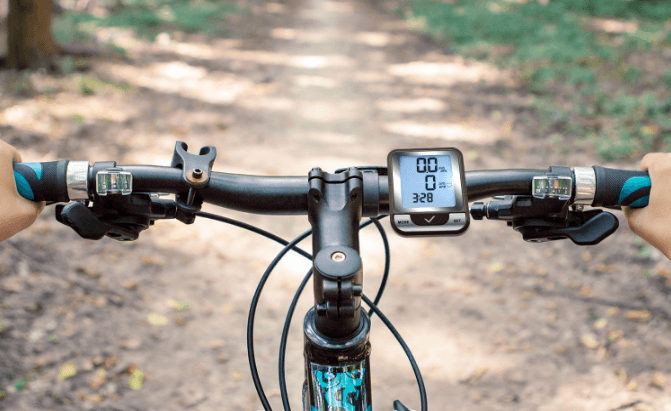 Comment bien choisir son compteur de vélo ?