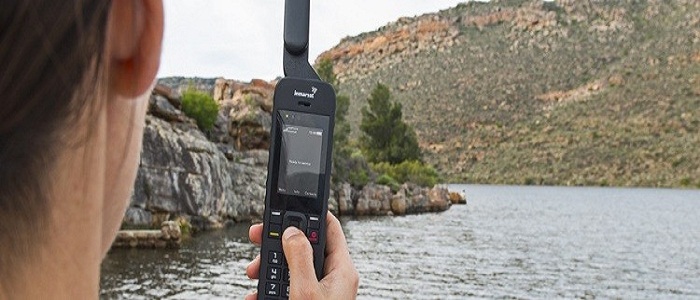Comment bien choisir son téléphone satellite ?